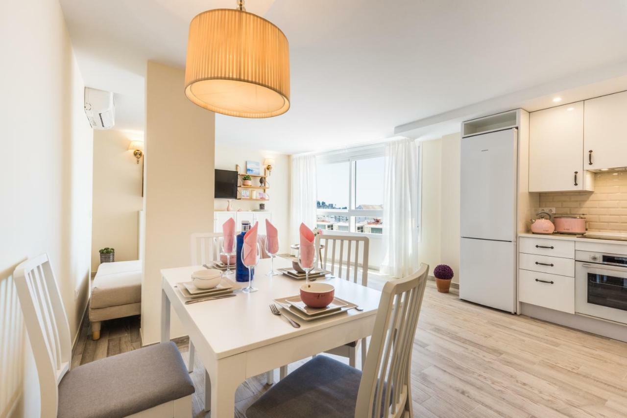 Malaga Centre Apartment With Parking Dış mekan fotoğraf