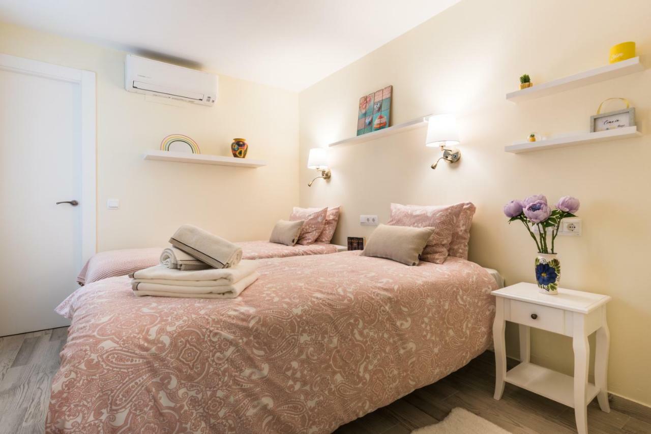 Malaga Centre Apartment With Parking Dış mekan fotoğraf